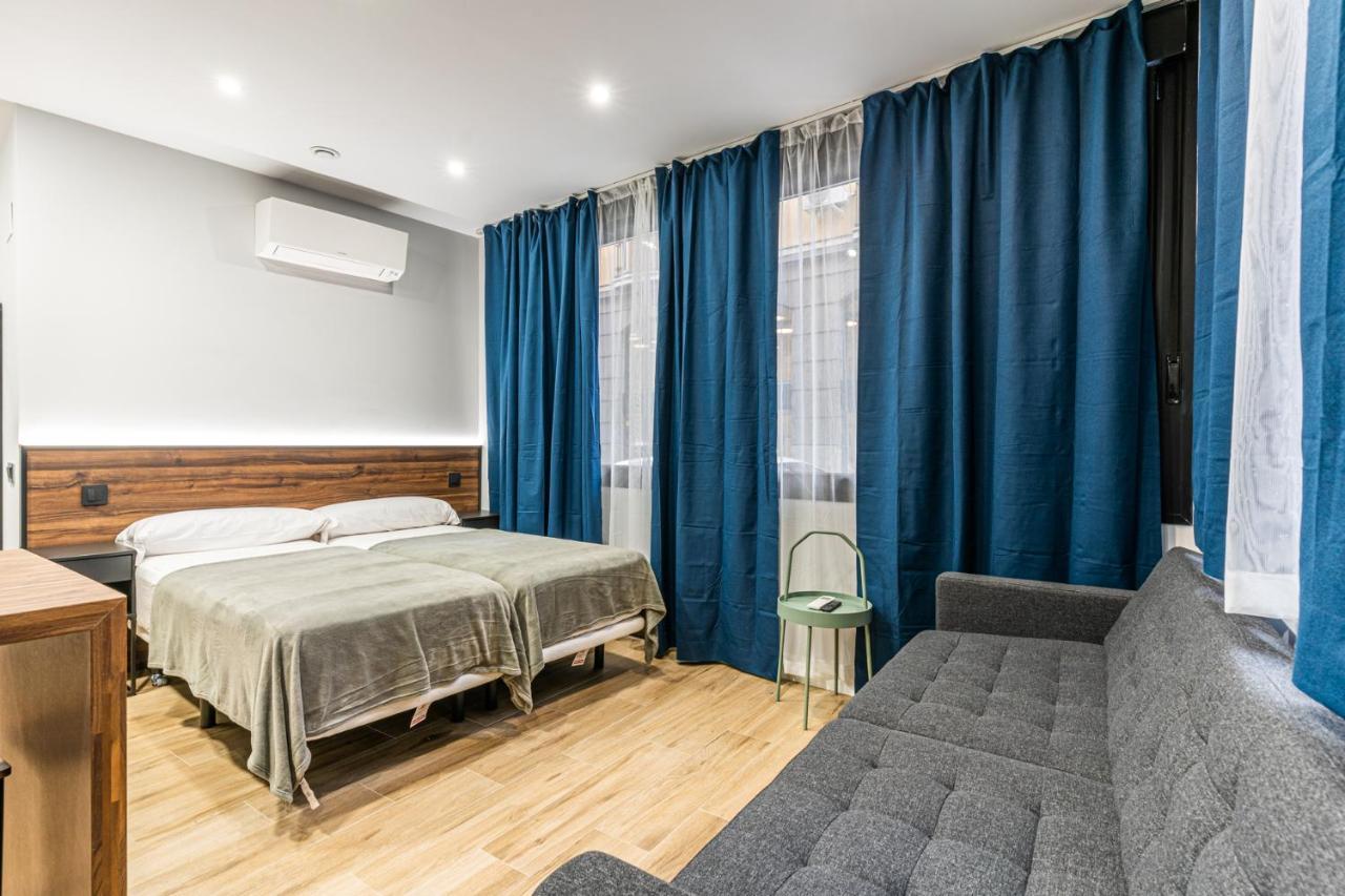 Vr Latina Apartments Madrid Exterior photo